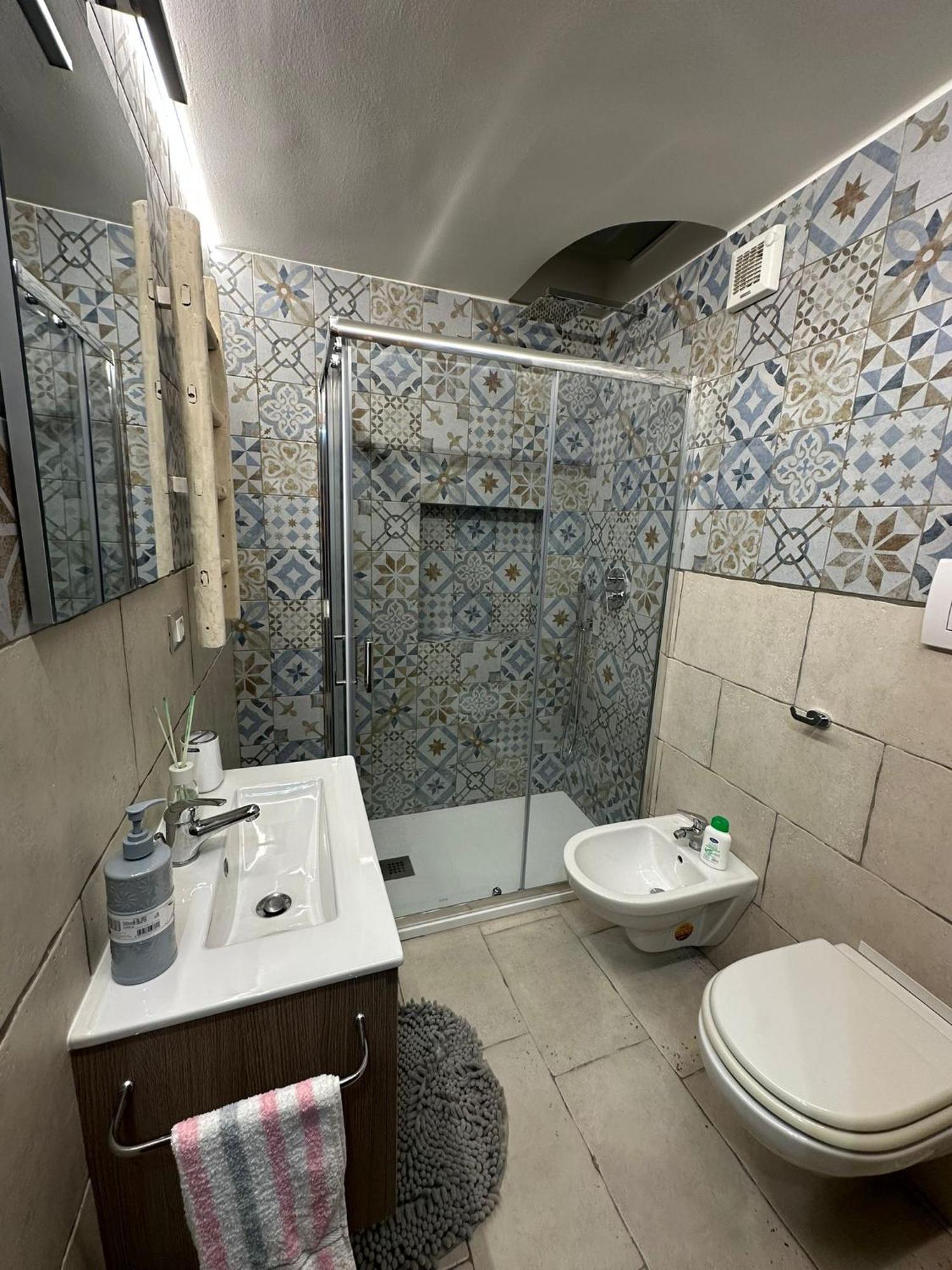 Casa Di Nonna Rosa Bed & Breakfast คาโนซา ดิ พูเจลีย ภายนอก รูปภาพ